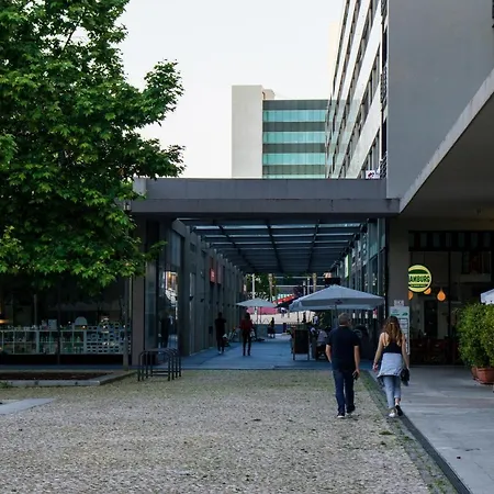 Apartment Riverside Luxury Expo Near The Airport Lisbon